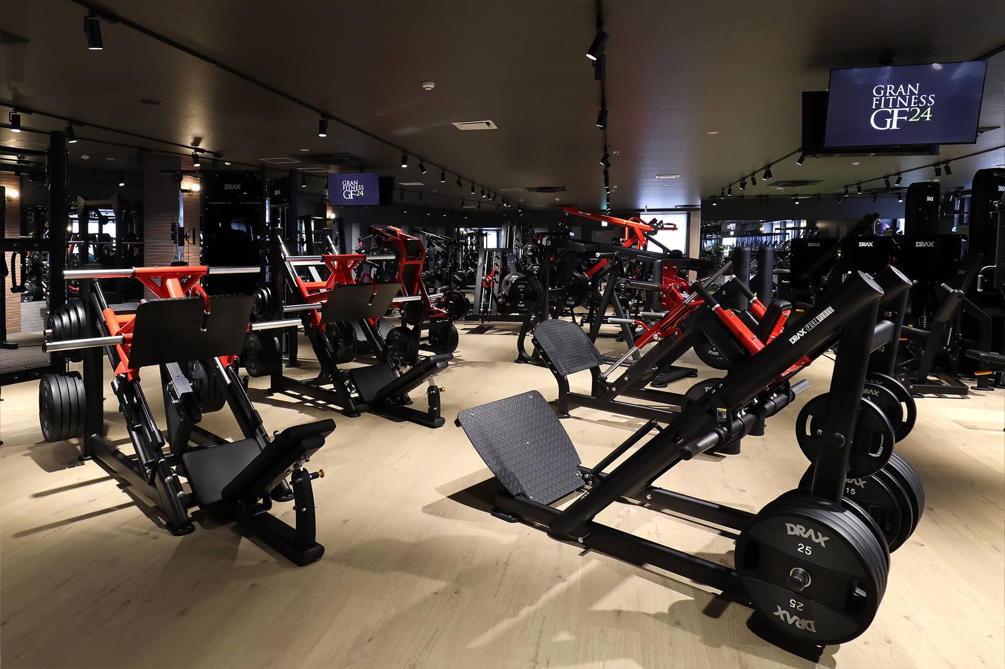 枚方津田山手店 | グランフィットネス24 | 最上級の空間＆最上級の