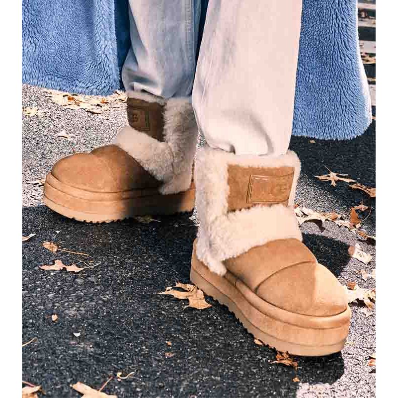 UGG Women's Classic Chillapeak in Chestnut