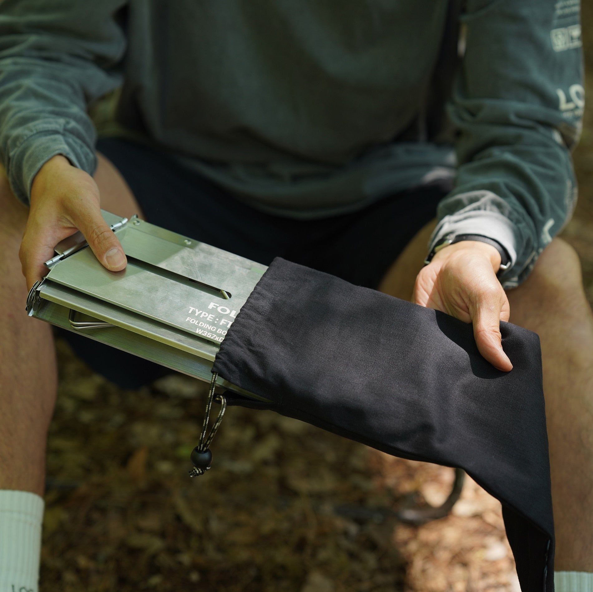 BONFIRE STAND – FOLBOT