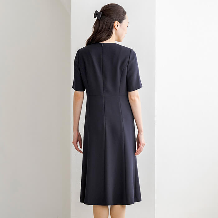 洗えるショールカラーのお受験スーツ 9号・ネイビー｜東京ソワール