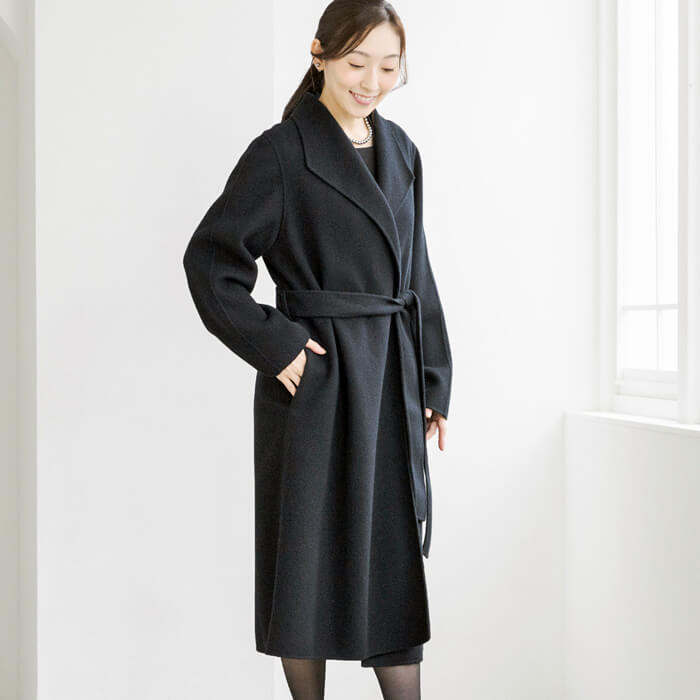 ベルト付｜カシミヤ混のウールコート M・ブラック｜東京ソワール
