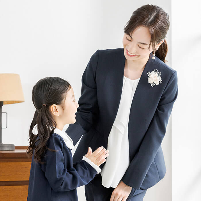 洗える｜定番ネイビーパンツスーツ 13号・ネイビー｜東京ソワール