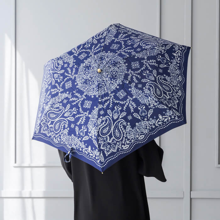 マニプリ｜軽量傘カレイドバンダナ ・ネイビー｜東京ソワール