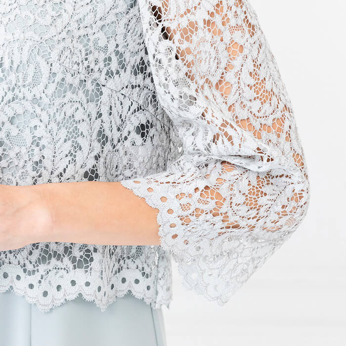 レースブラウス付きの爽やかドレス 9号・ライトグリーン｜東京