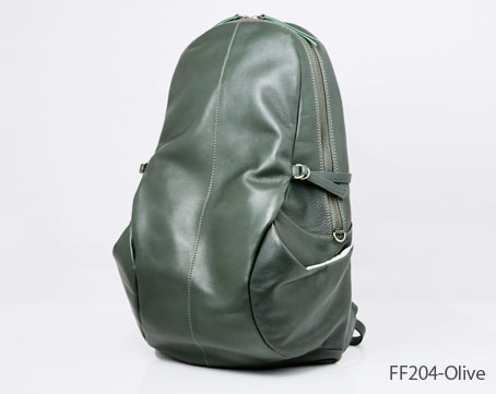 キップレザーコーカサスリュックL - Flathority(フラソリティ)公式通販