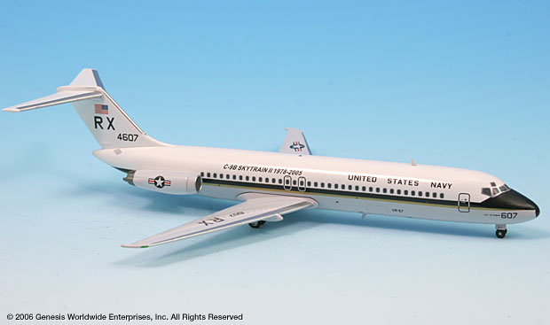 US Navy C-9B RX 4607 DC-9-32 1:200