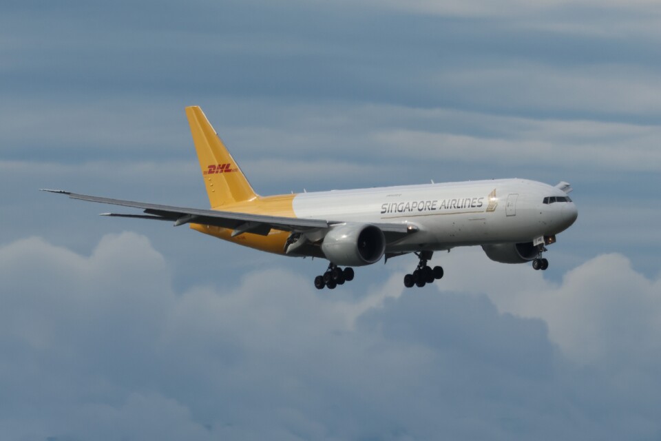 シンガポール航空 Boeing 777-200 9V-DHE 中部国際空港 航空フォト