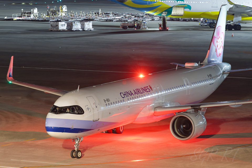 チャイナエアライン Airbus A321neo B-18111 成田空港 航空フォト | by