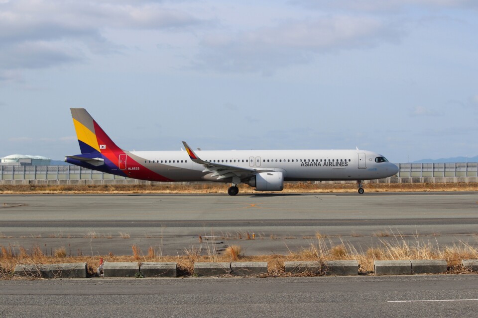 アシアナ航空 Airbus A321neo HL8533 関西国際空港 航空フォト | by