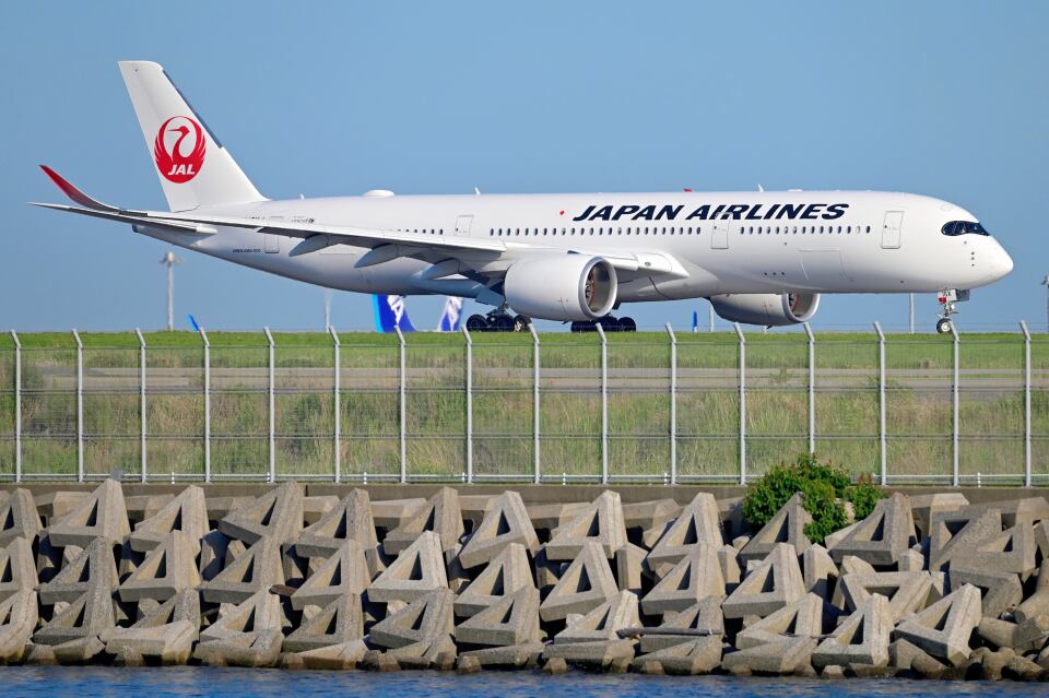 日本航空 Airbus A350-900 JA16XJ 羽田空港 航空フォト | by シグナス