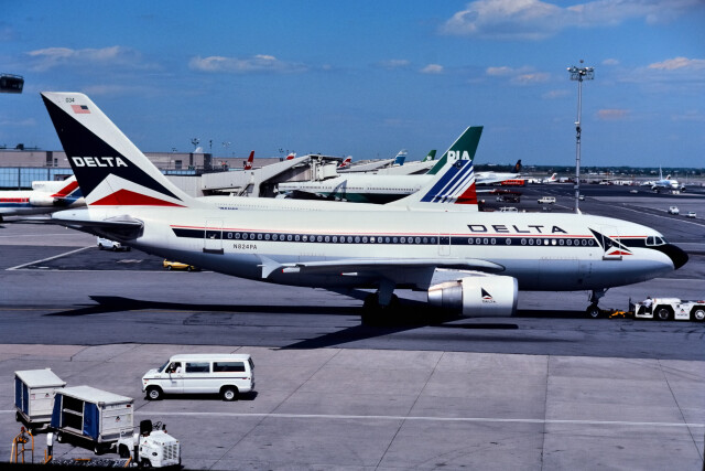 デルタ航空 機材一覧 ボーイング757-300 | FlyTeam(フライチーム)