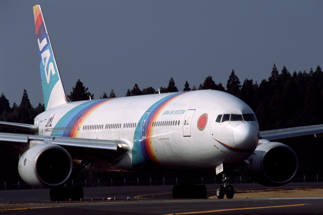 日本エアシステム 機材一覧 ボーイング777-200 | FlyTeam(フライチーム)