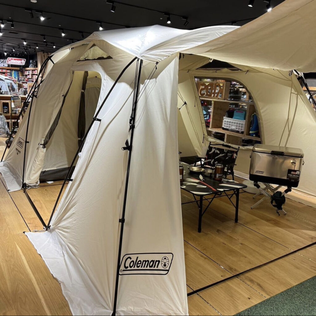 バリューコットン生地の2ルームテント、コールマン「VC2ワイドルーム