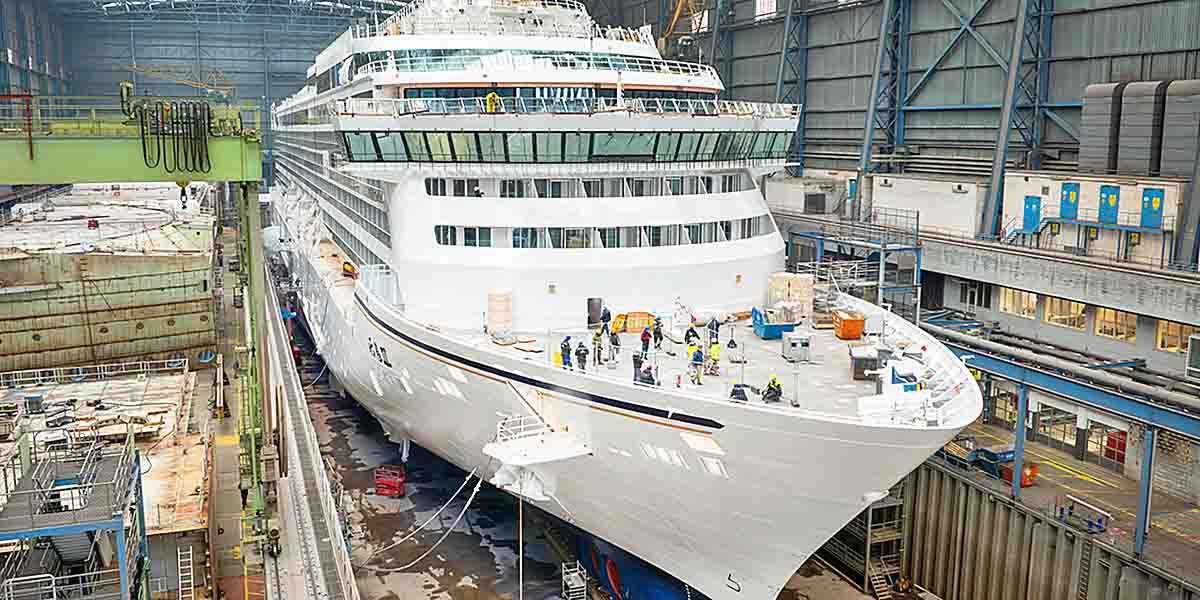 独マイヤー・ヴェルフトで建造中の「飛鳥III」、日本時間1月18日18時に