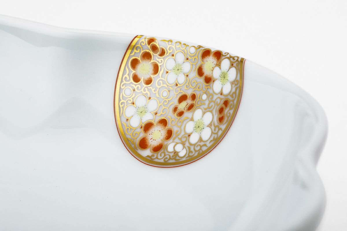 寿赤絵 梅型6号鉢 | 有田焼 深川製磁｜公式オンラインストア