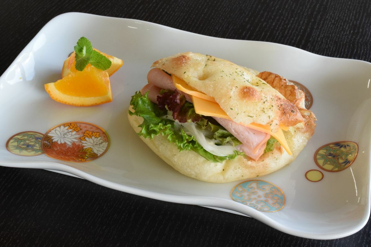 深川製磁 花鳥外濃 パン皿5枚 花鳥外濃 パン皿 | 有田焼 深川製磁