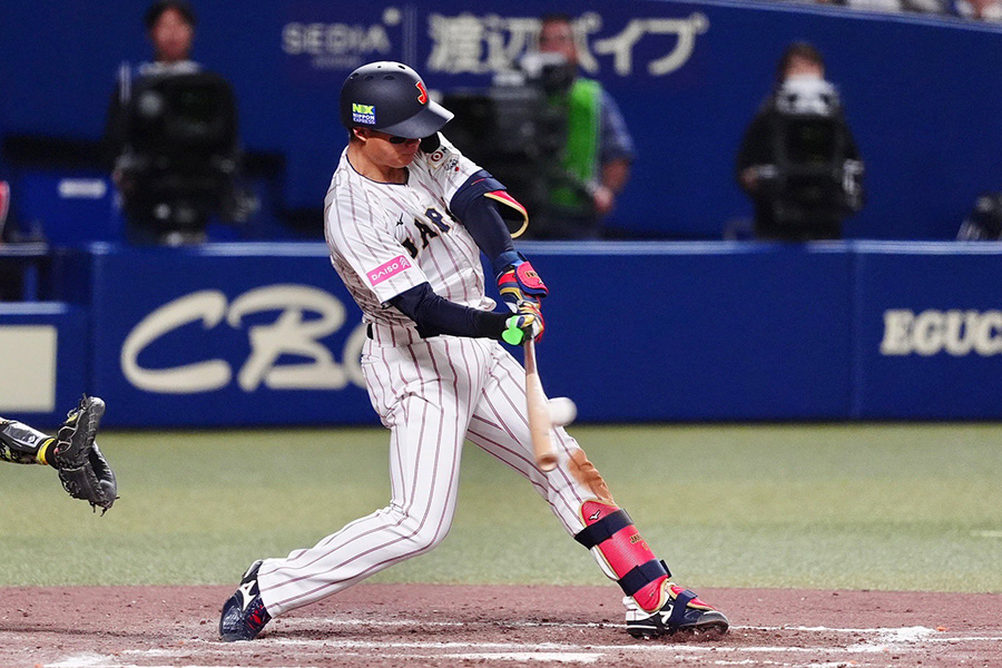 侍J、豪州に9得点快勝…国際大会20連勝 プレミア12連覇へ白星発進…4番