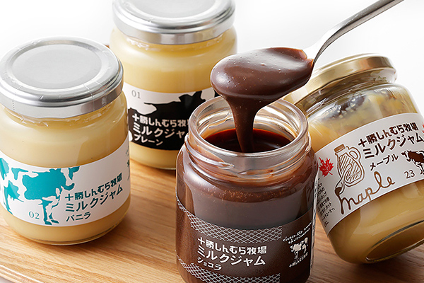 十勝しんむら牧場 放牧牛のミルクジャム4種セット＜140g×4個