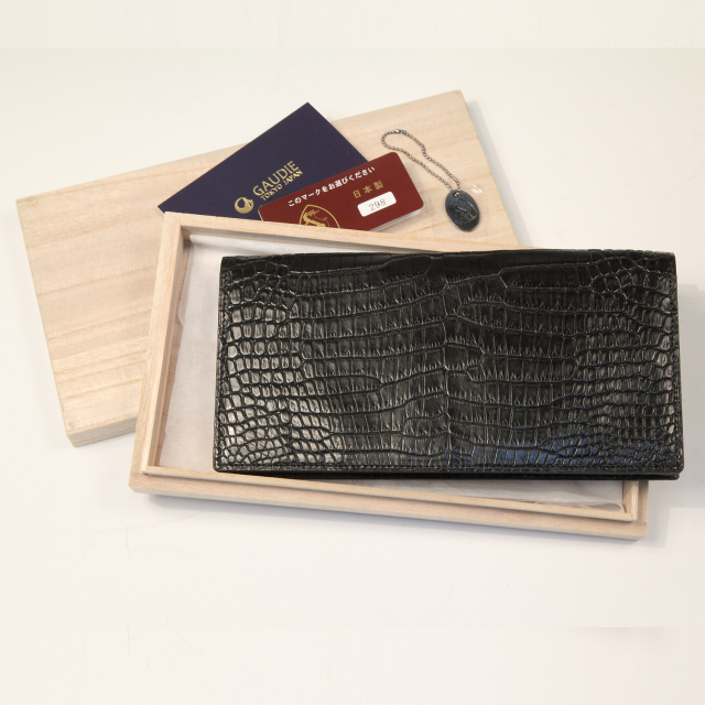 無双長財布（切り目）限定バージョン [HI1300LTD] クロコダイルレザー