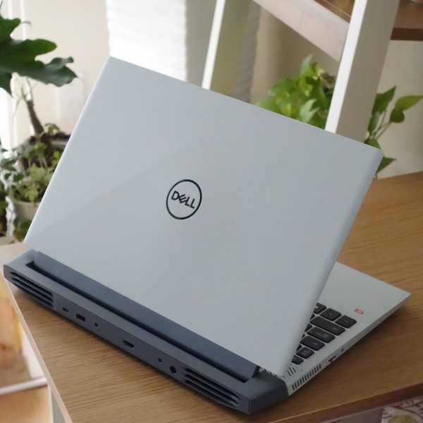 デルG15 Ryzen Edition 5515ゲーミングノートPCの特徴解説 : パソコン