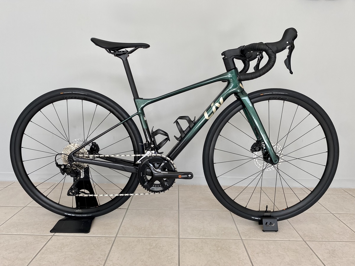 Liv」2024 新型AVAIL ADVANCED 2 入荷しました！！ ｜ ジャイアント