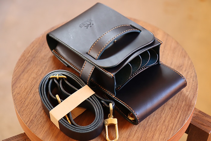 シザーケース本革4丁用 -haco- |シザーケース専門店｜美容師向け本革