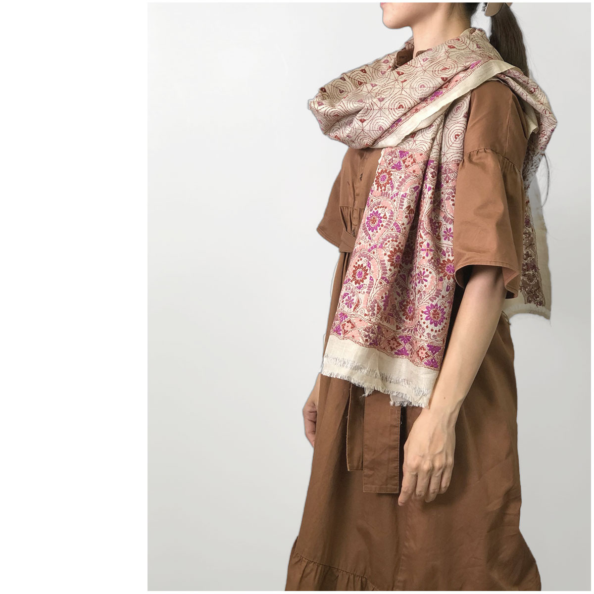 InDream カンタ 刺繍 ストール 50×200cm インド 刺し子 インテリア 茶