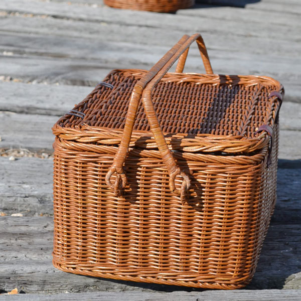 四角いピクニックバスケット ふた付き ラタン 籐かご インドネシア産