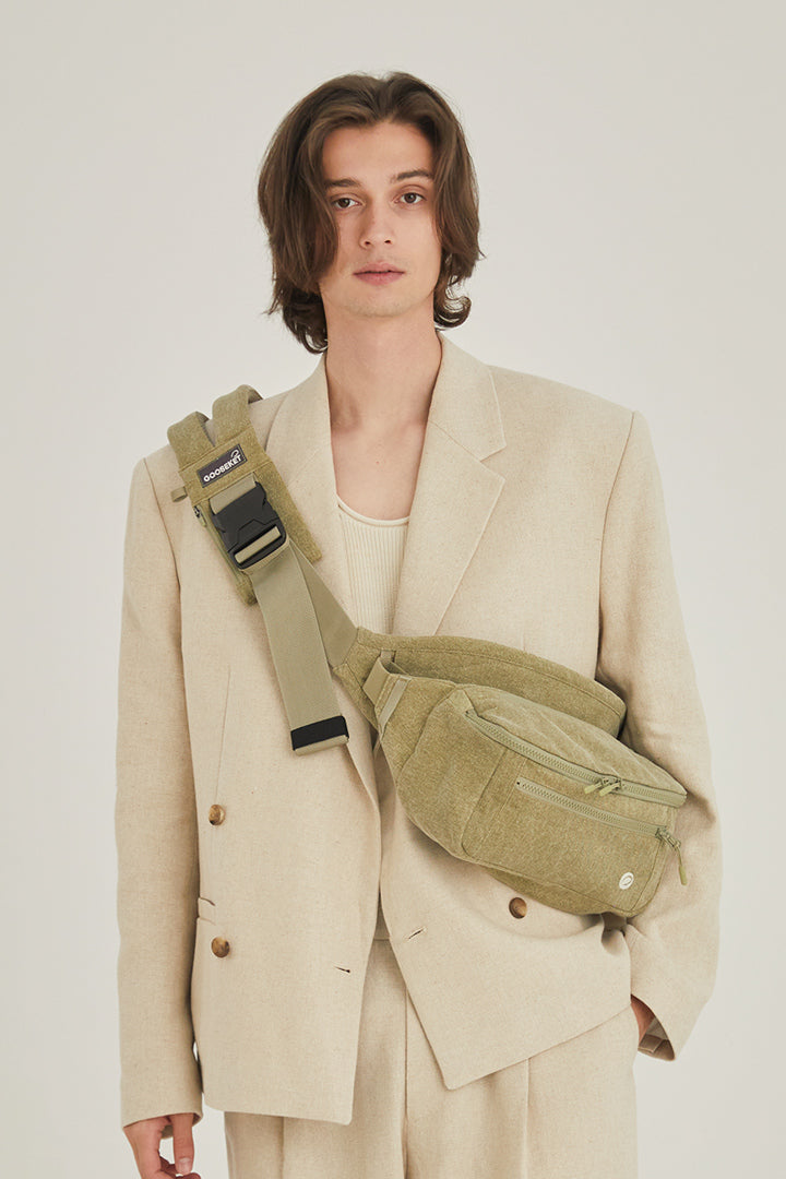 グスケット365抱っこ紐Plus【抱っこ紐+バッグ】カーキ – GOOSEKET.JP