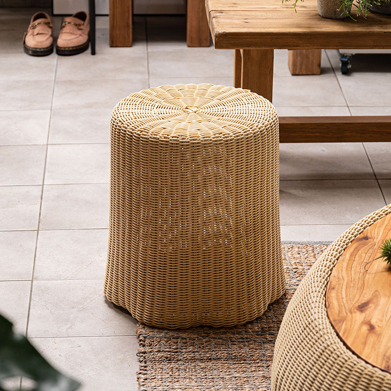 切り株風スツール – Good Decors