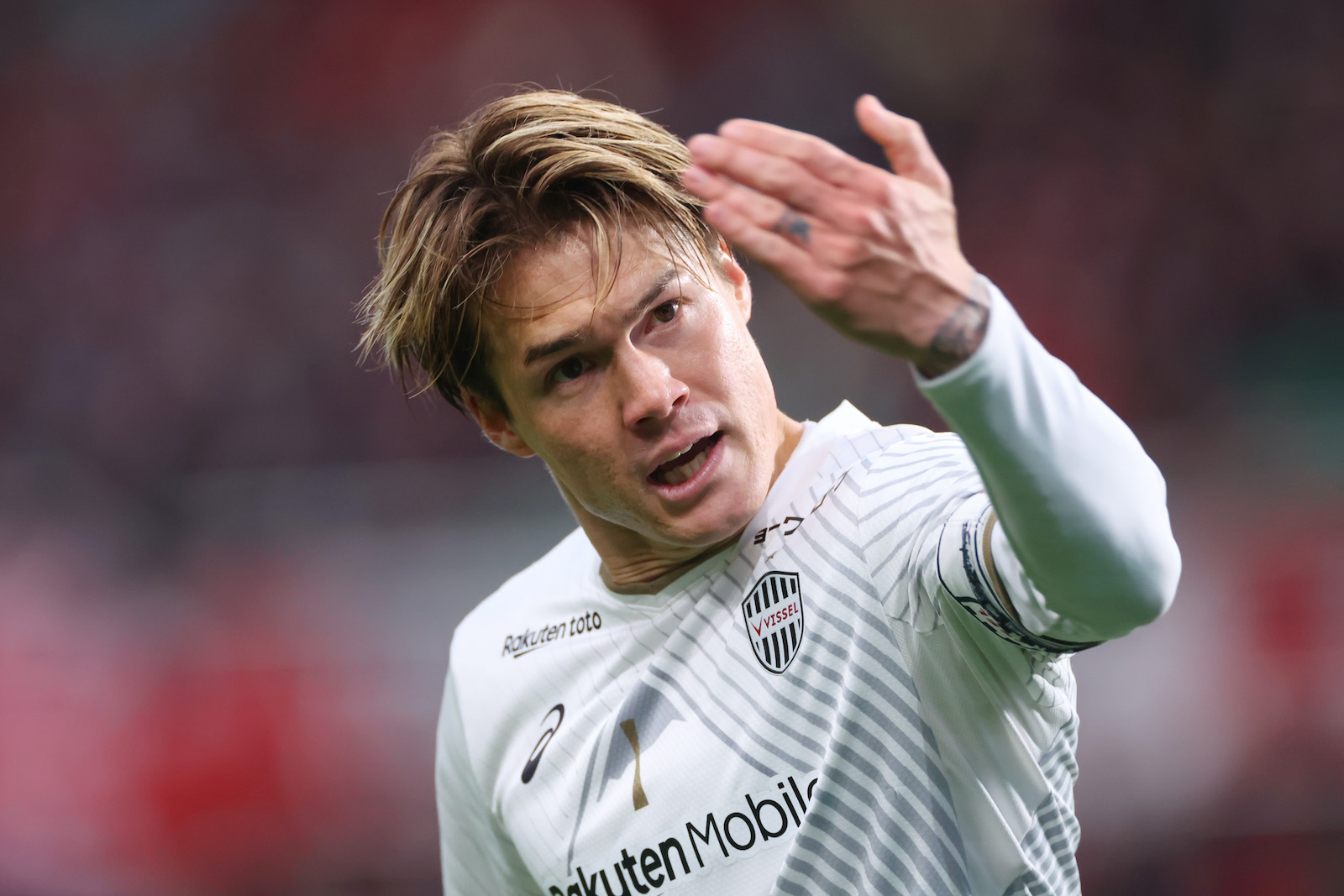 酒井高徳のヴィッセル神戸改革、意識を変えるリーダー論「俺を見ろ