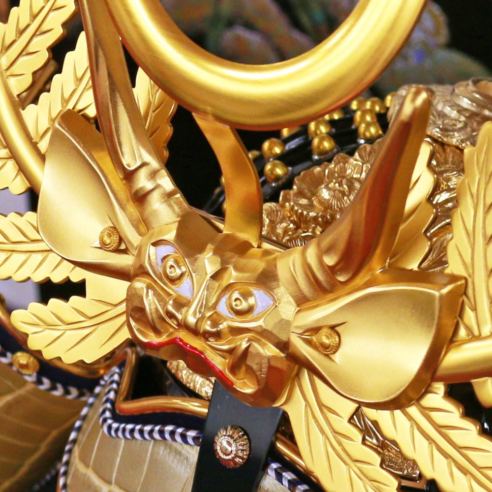66cm Wide | Suiho's Wearable and Storage Helmet Ornament, Sengoku