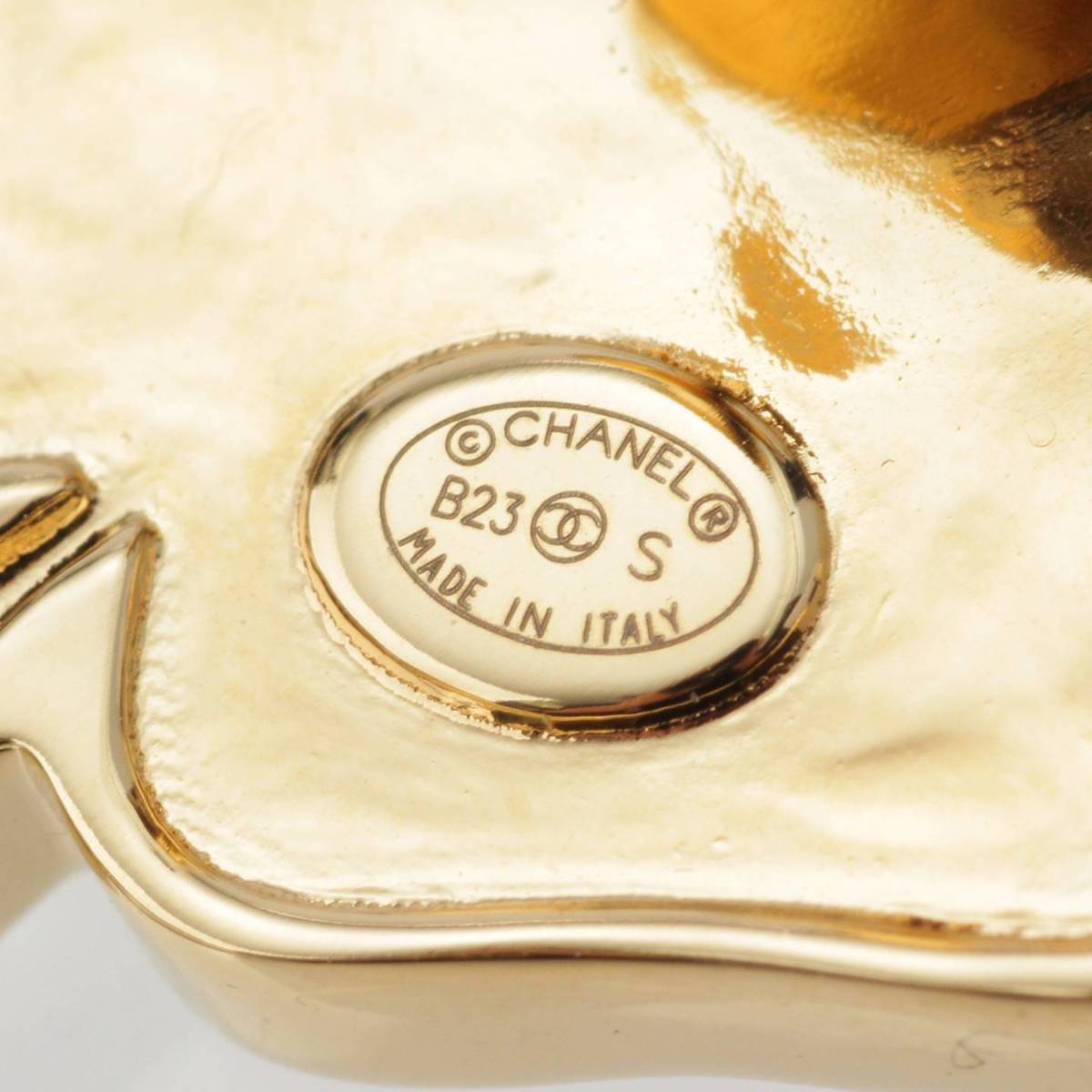 Chanel B23S ココマーク クローバー ラインストーン ピンブローチ