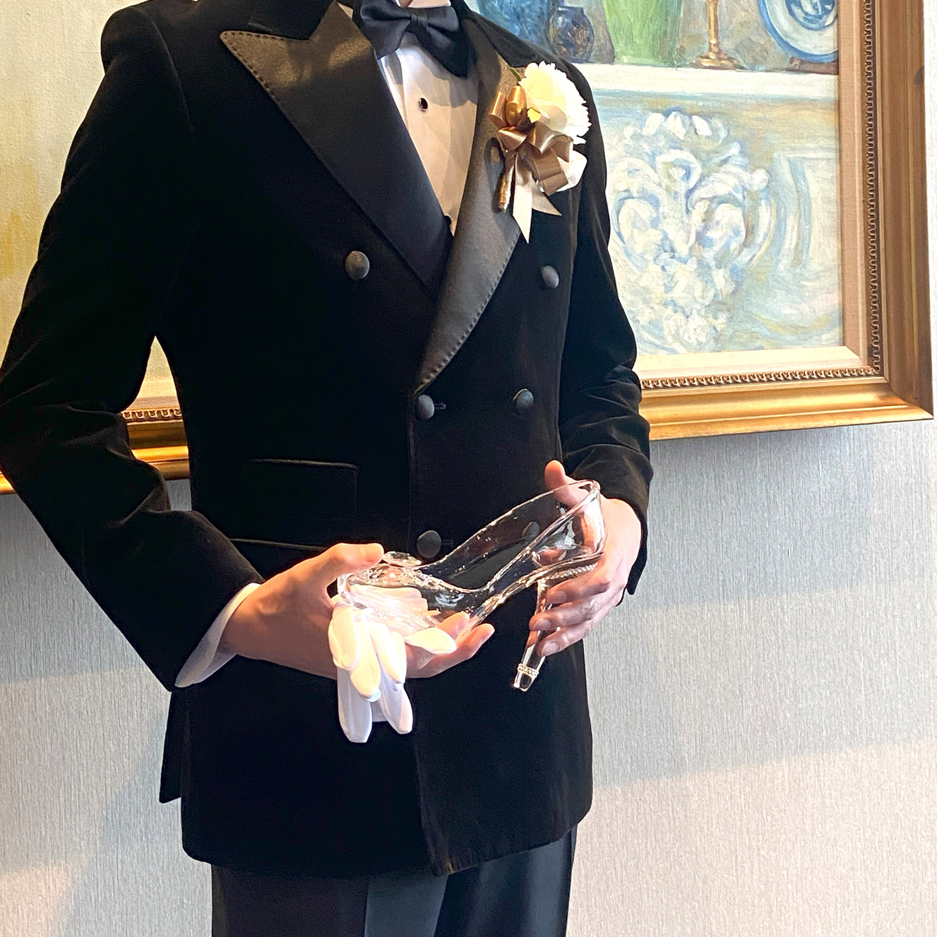 公式】履けるガラスの靴エマ