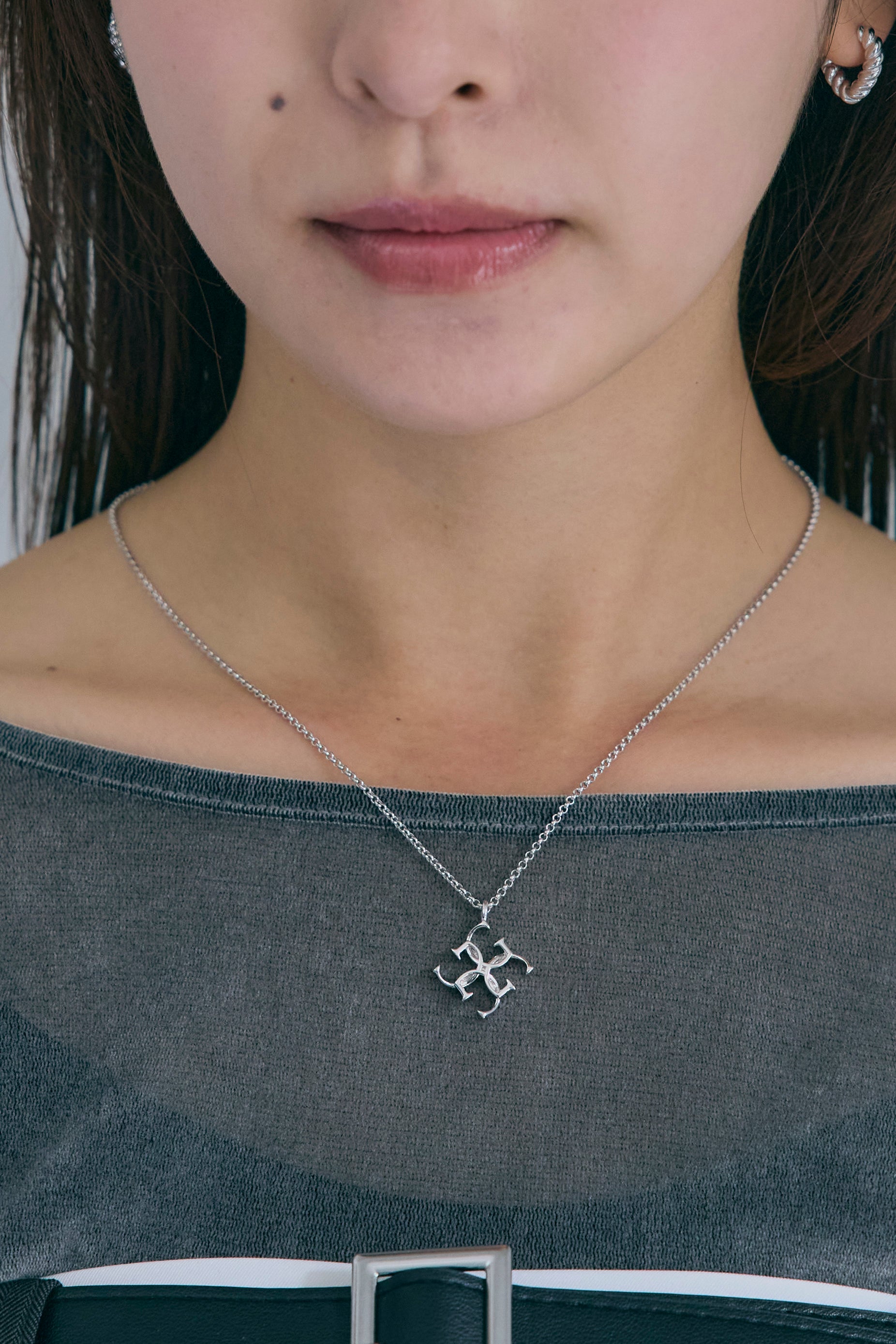 Cross logo necklace – GRAiL