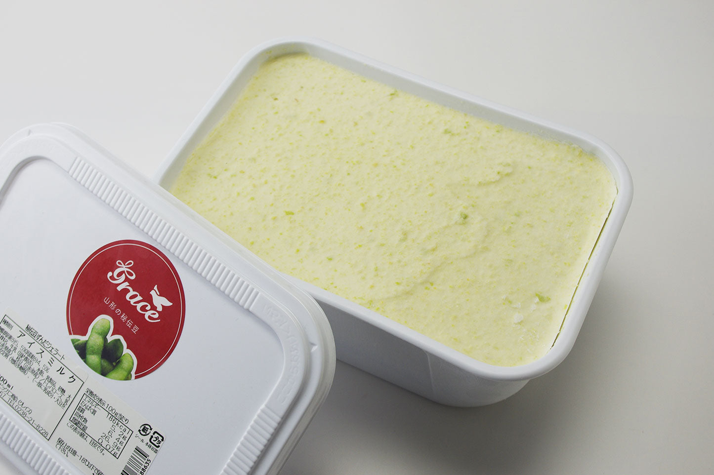 山形県産秘伝豆ずんだジェラートとシェイクのセット – ジェラート工房