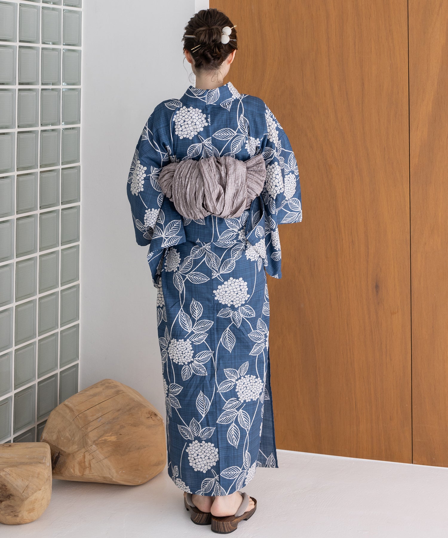 こだわり浴衣5点セット(浴衣/帯/下駄/腰紐/着付け冊子) 変わり織生地