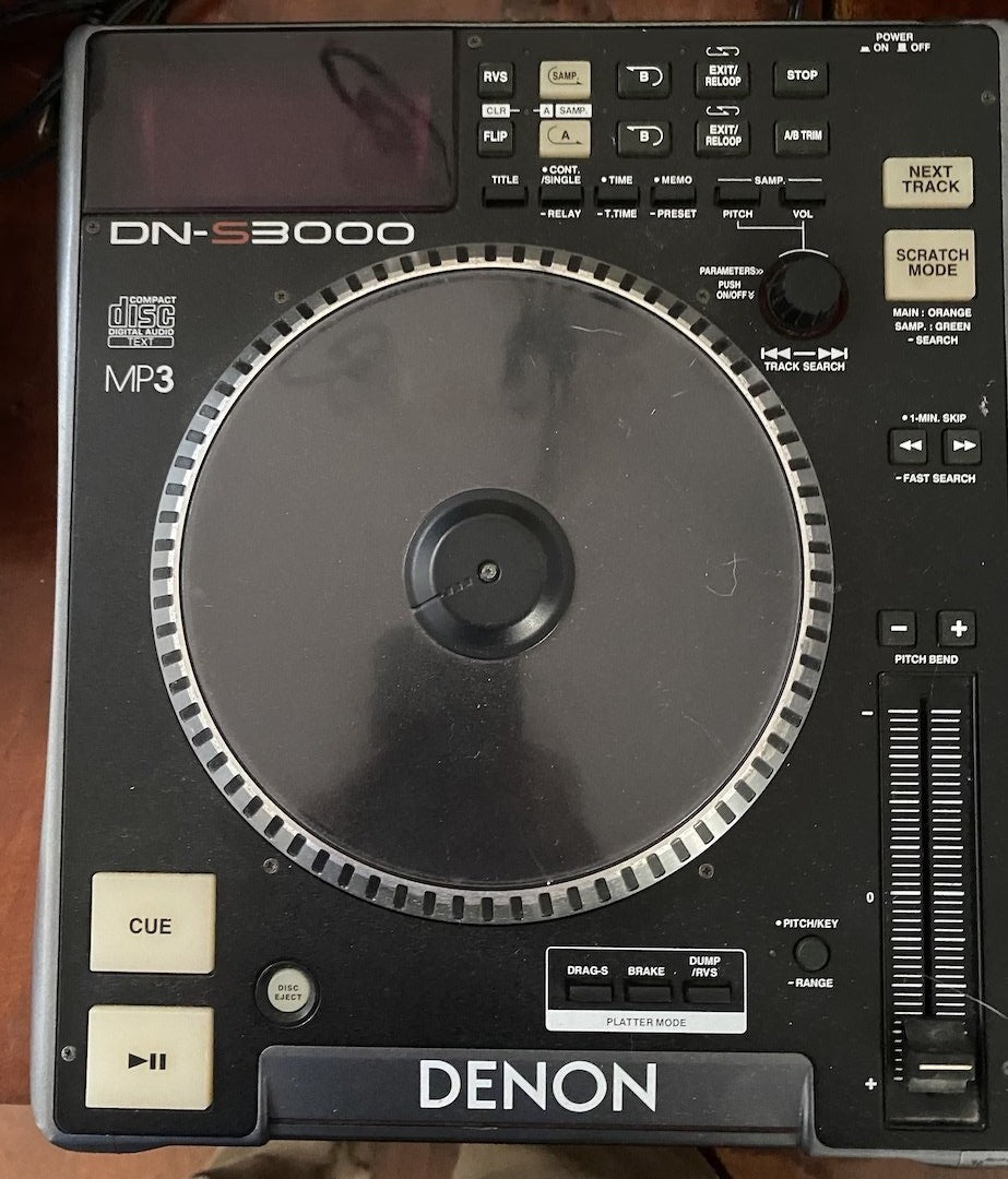 Denon DN-S3000 – CD Turntable – Guitar Seekers