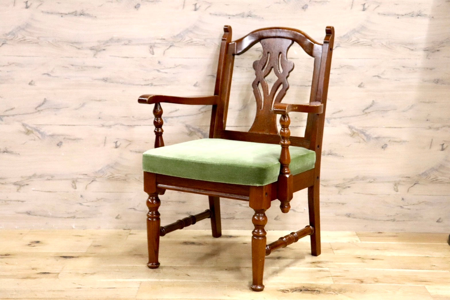 三越ブルージュ