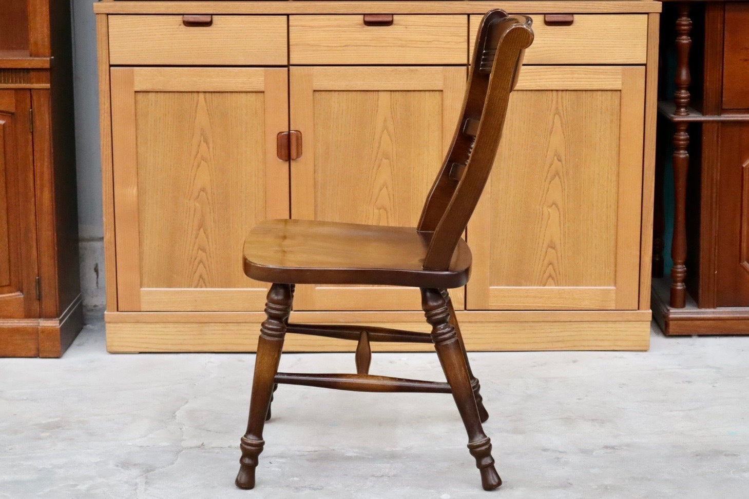 GMHS595B○飛騨産業 / HIDA ダイニングチェア 椅子 アームレスチェア