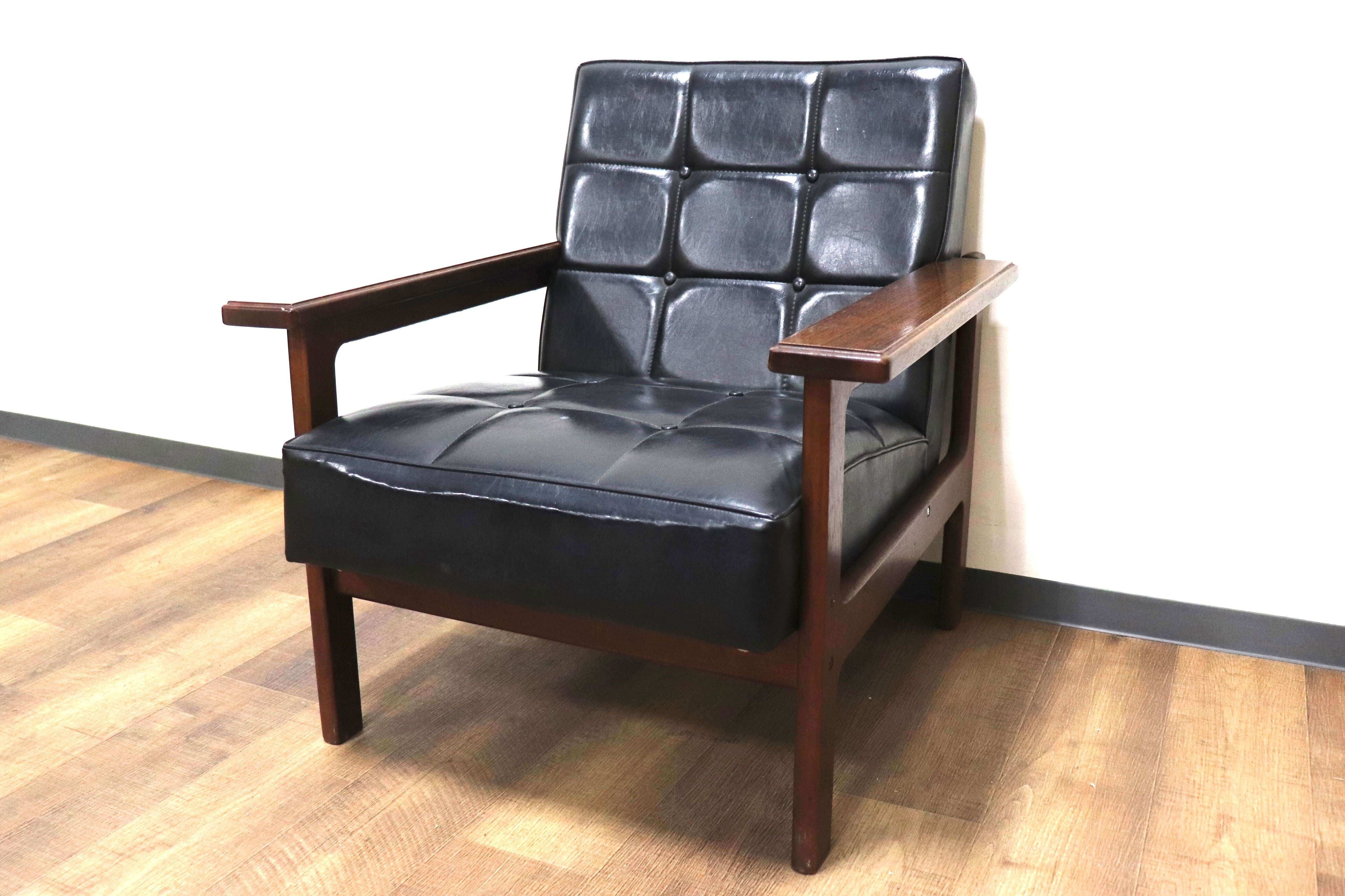 千葉県鴨川発 ①オールドカリモク Karimoku チェア 肘掛け付き 千葉県