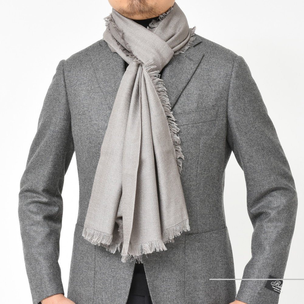 不朽の名作！Cruciani(クルチアーニ)カシミアシルクフリンジストール