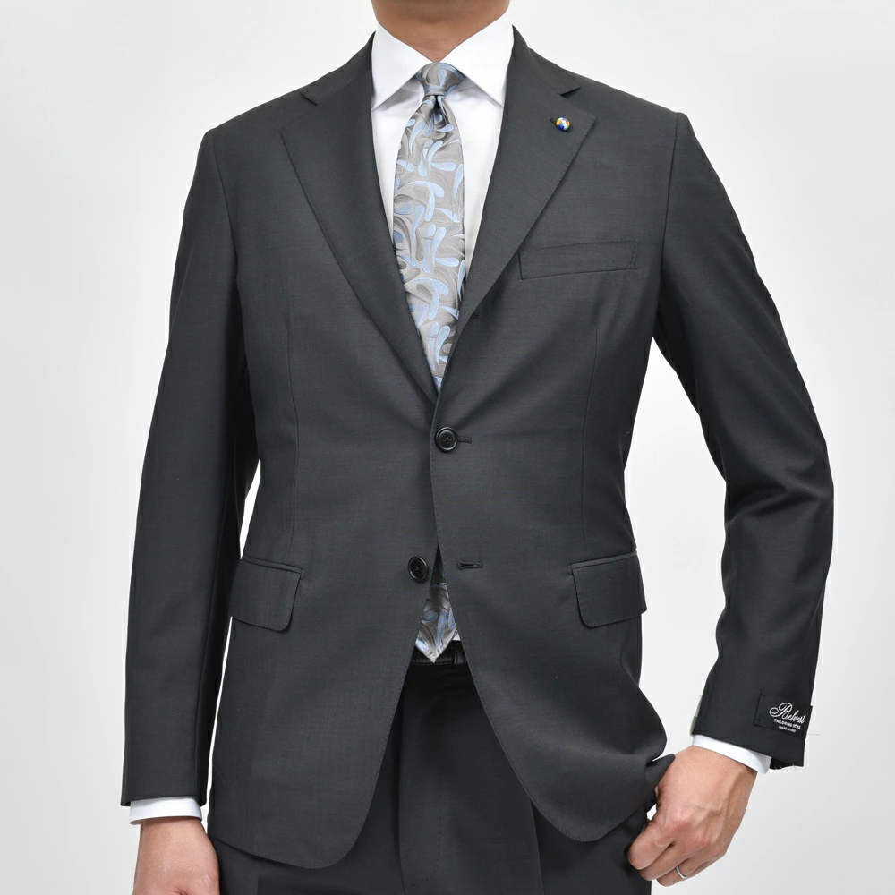 北イタリアの伝統を是非に！Belvest(ベルベスト) スーツ1型 - salotto