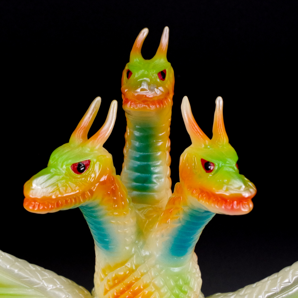 2月26日(木)11時より受注受付開始】【ブルマァク】キングギドラ(蓄光