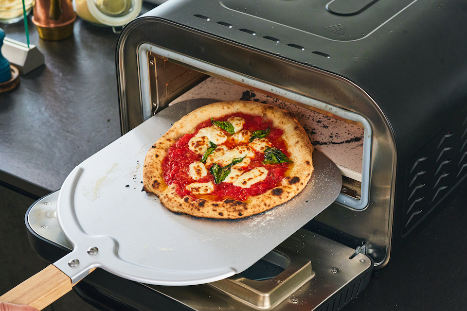 初回分、即日完売の大反響！】最大450℃の家庭用ピザ窯 ENRO『電気式窯