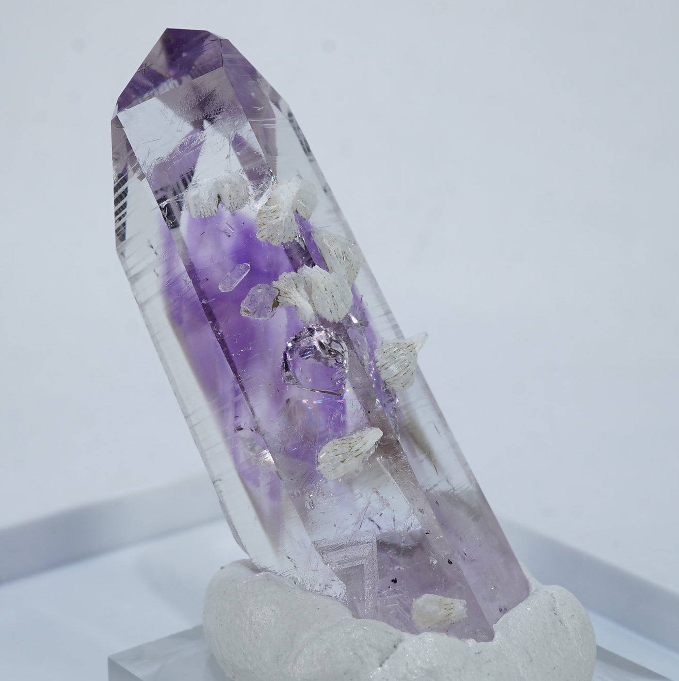 高品質》ナミビア・ブランドバーグ産 アメシスト(プレナイト付き