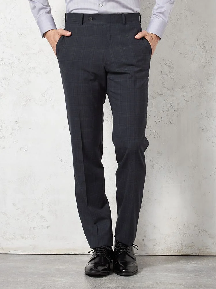 C．グレー 【パンツウォッシャブル】スリーピーススーツ 2つボタン