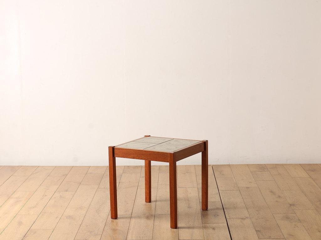 お*ー様 青山 アンティーク ロイズで購入 コーヒーテーブル お*ー様