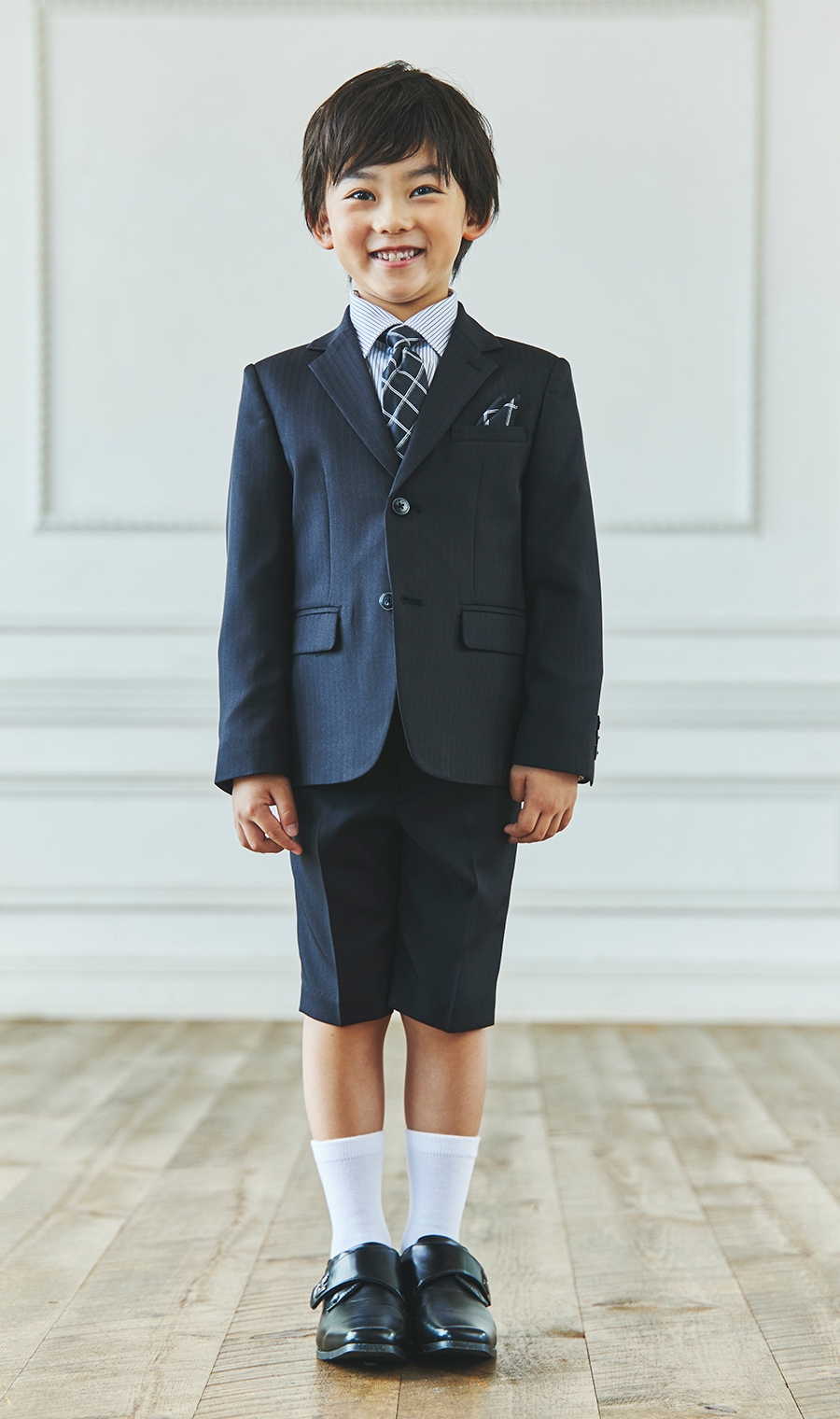 キッズスーツ】黒 ストライプ柄 ストライプシャツ×ネクタイセット(110