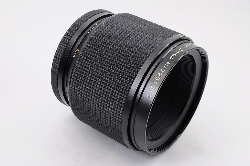 Contax Carl Zeiss Makro-Planar 60mm f/2.8 T AEJ Macro Lens w/Case